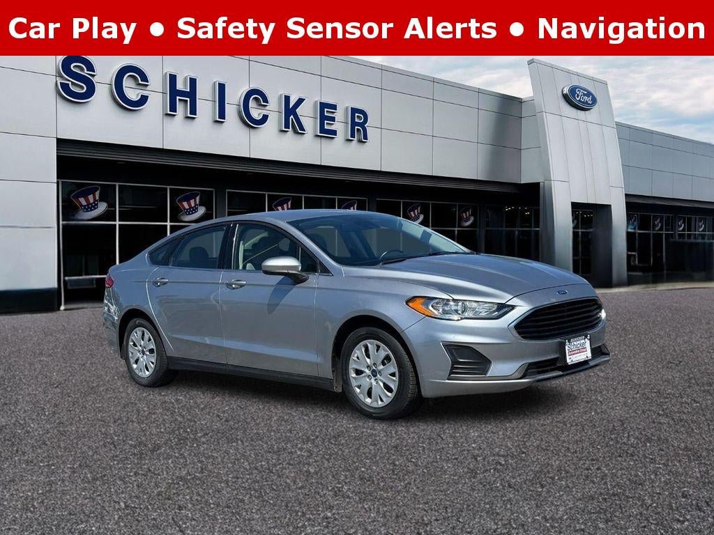 Used 2020 Ford Fusion S FWD image 1
