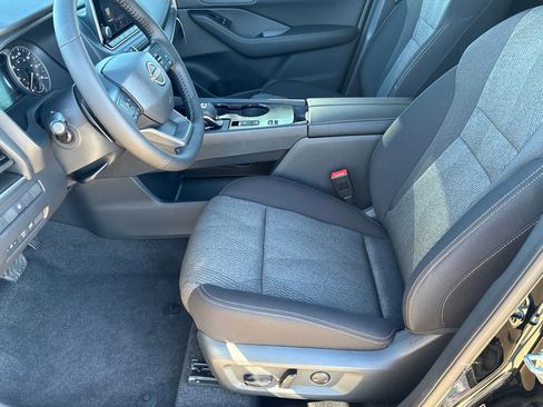 New 2026 Nissan Rogue SV w/ Cold Weather Package image 18