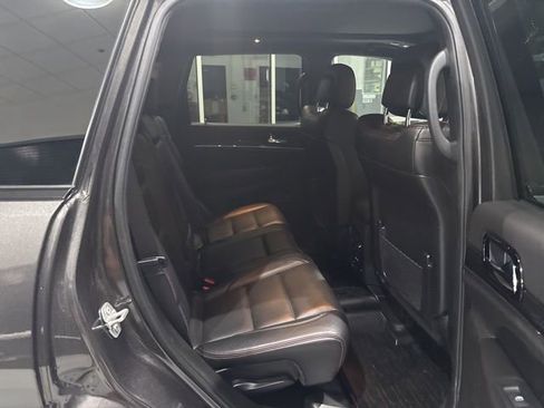 Used 2020 Jeep Grand Cherokee Trailhawk w/ Trailhawk Luxury Group image 33