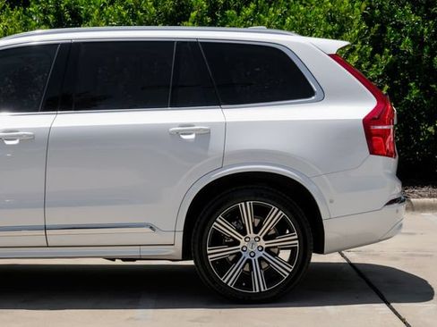 Used 2024 Volvo XC90 B6 Ultimate w/ Protection Package Premier AWD/4WD image 14