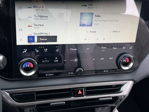 New 2026 Lexus RX 350h AWD/4WD image 19