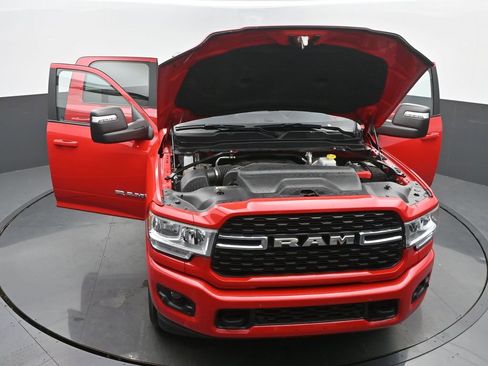 Used 2024 RAM 2500 Big Horn w/ Safety Group image 62