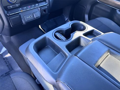 Used 2019 Chevrolet Silverado 1500 LT w/ All-Star Edition image 36