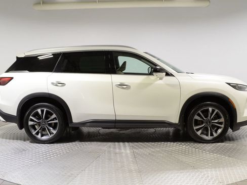 Certified 2023 INFINITI QX60 Luxe w/ Performance Audio Package AWD/4WD image 3