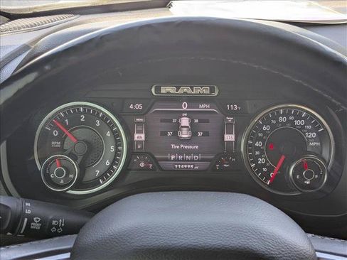 Used 2019 RAM 1500 Big Horn AWD/4WD image 9