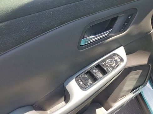 New 2026 Nissan Leaf Platinum+ FWD image 10