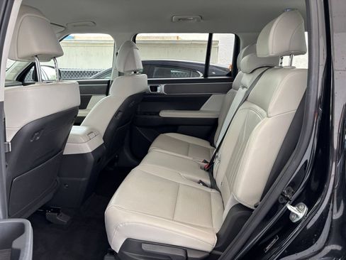 Used 2026 Hyundai Santa Fe SEL FWD image 27