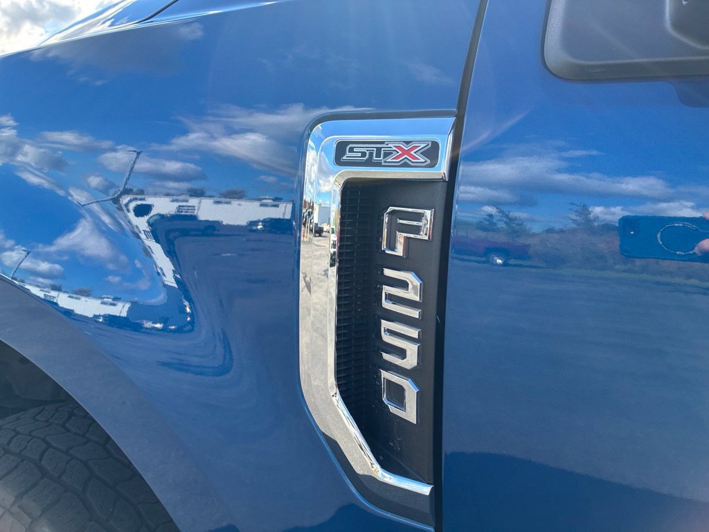 Used 2022 Ford F250 XL w/ STX Appearance Package AWD/4WD image 40
