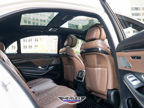 Used 2019 Mercedes-Benz S 560 4MATIC Sedan image 18