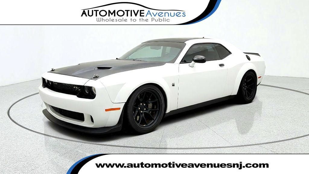 Used 2020 Dodge Challenger R/T Scat Pack RWD image 1