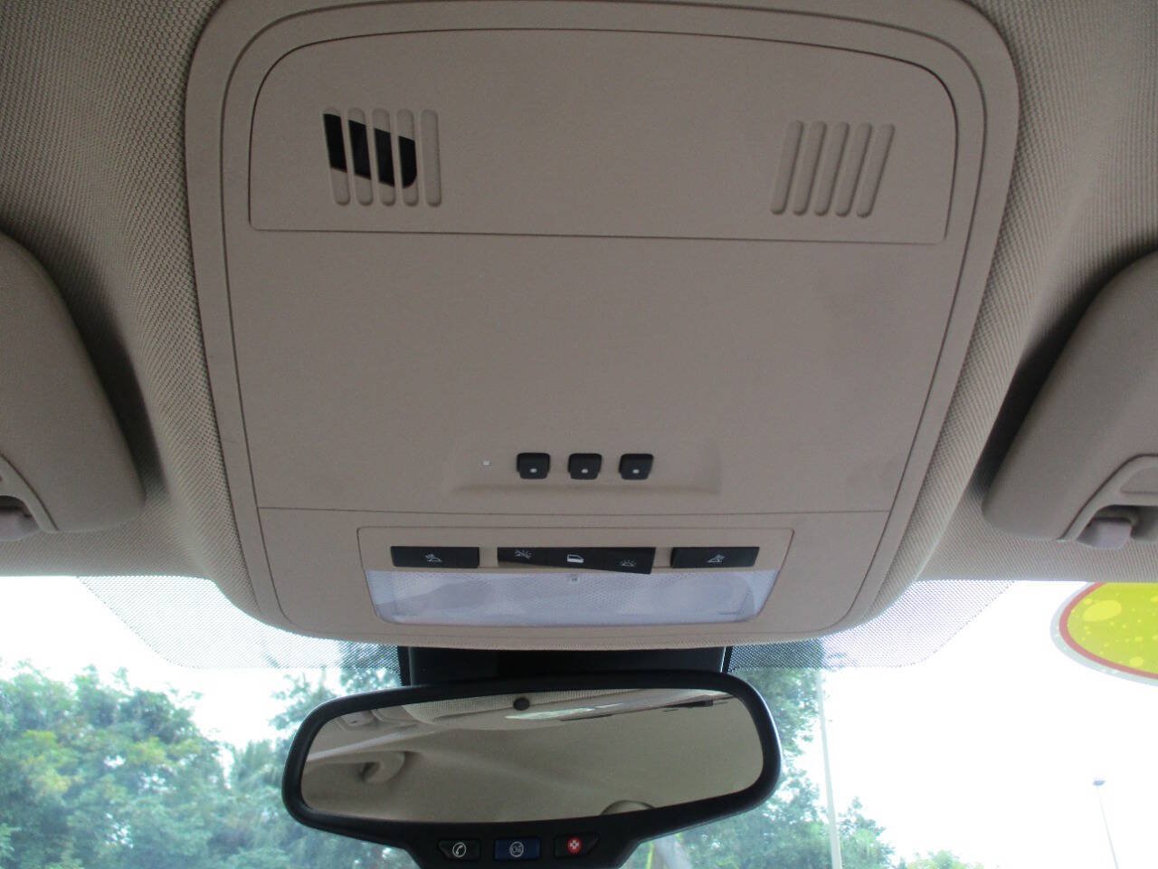 Used 2012 Buick Regal Premium FWD image 18