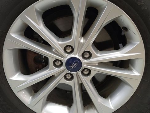 Used 2018 Ford Escape SE w/ SE Sync 3 Package FWD image 31