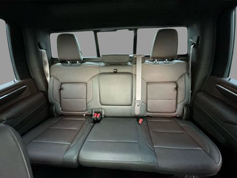 Used 2024 GMC Sierra 2500 Denali w/ Denali Reserve Package AWD/4WD image 32