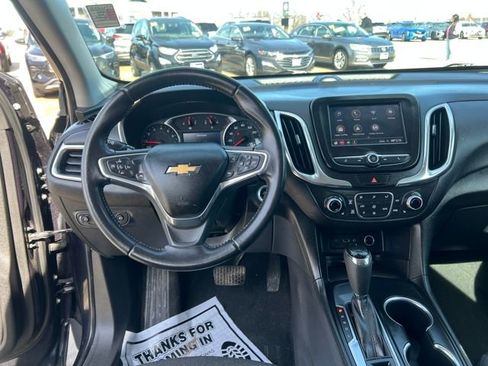 Used 2020 Chevrolet Equinox LT image 19