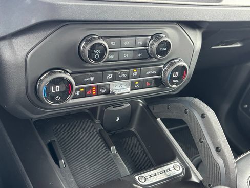 New 2026 Ford Bronco Badlands AWD/4WD image 22
