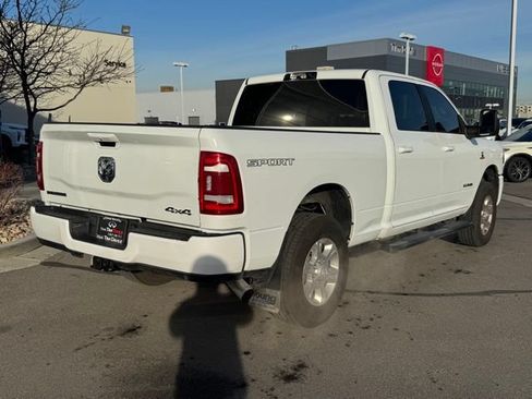 Used 2024 RAM 3500 Big Horn w/ Sport Appearance Package AWD/4WD image 9