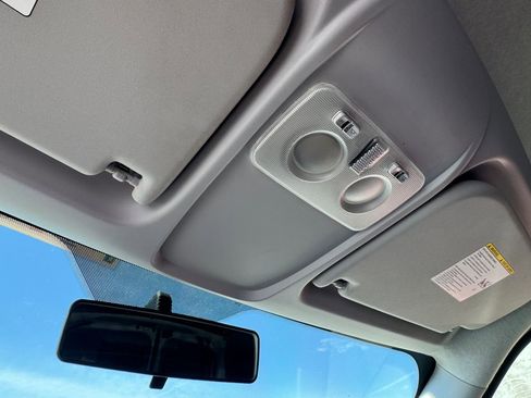 Used 2021 RAM ProMaster City Tradesman image 12