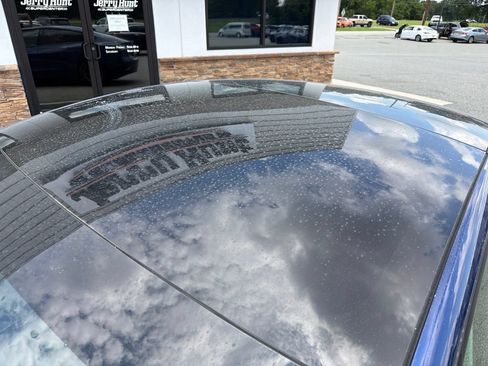 Used 2022 Tesla Model 3 RWD image 11
