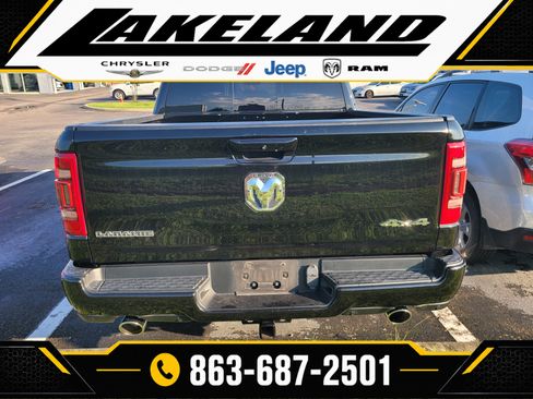 Used 2023 RAM 1500 Laramie AWD/4WD image 5