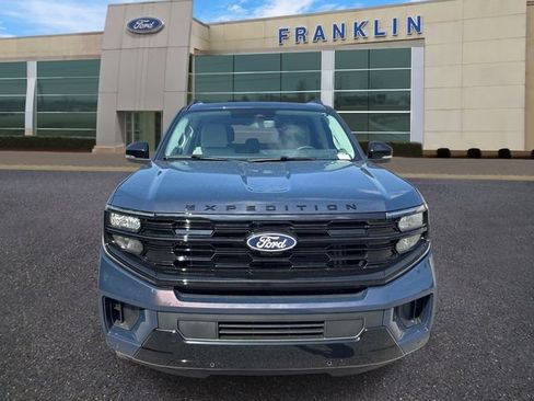 New 2027 Ford Expedition Platinum AWD/4WD image 2