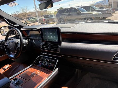 Used 2019 Lincoln Navigator Reserve w/ Cargo Package image 31