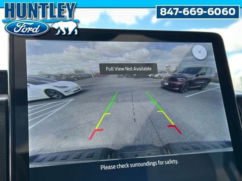 Used 2023 Ford F150 Lightning Platinum image 29