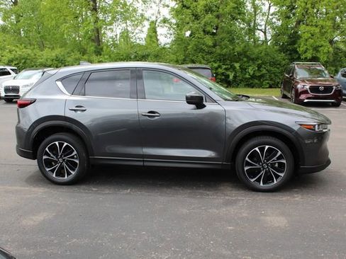 Used 2023 MAZDA CX-5 AWD 2.5 S w/ Premium Package image 2