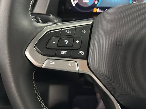 New 2026 Volkswagen Atlas Cross Sport SE image 21