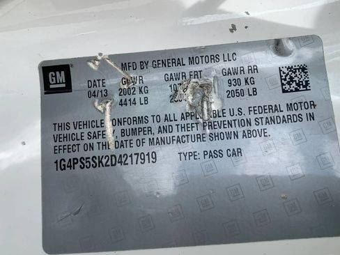 Used 2013 Buick Verano Leather FWD image 35