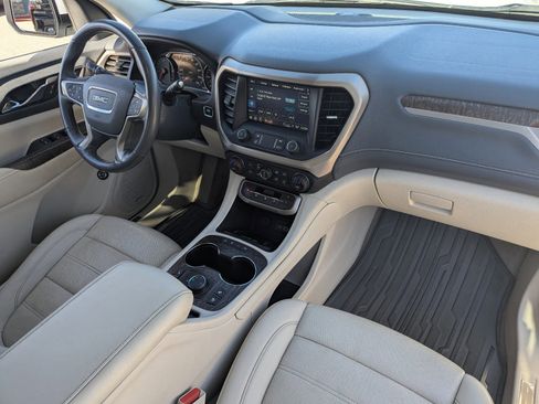 Used 2021 GMC Acadia Denali w/ Denali Technology Package image 13