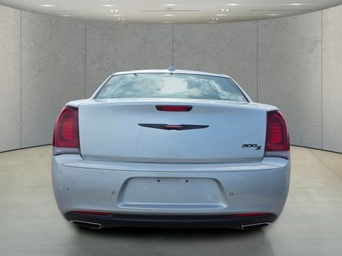 Used 2023 Chrysler 300 S RWD image 6