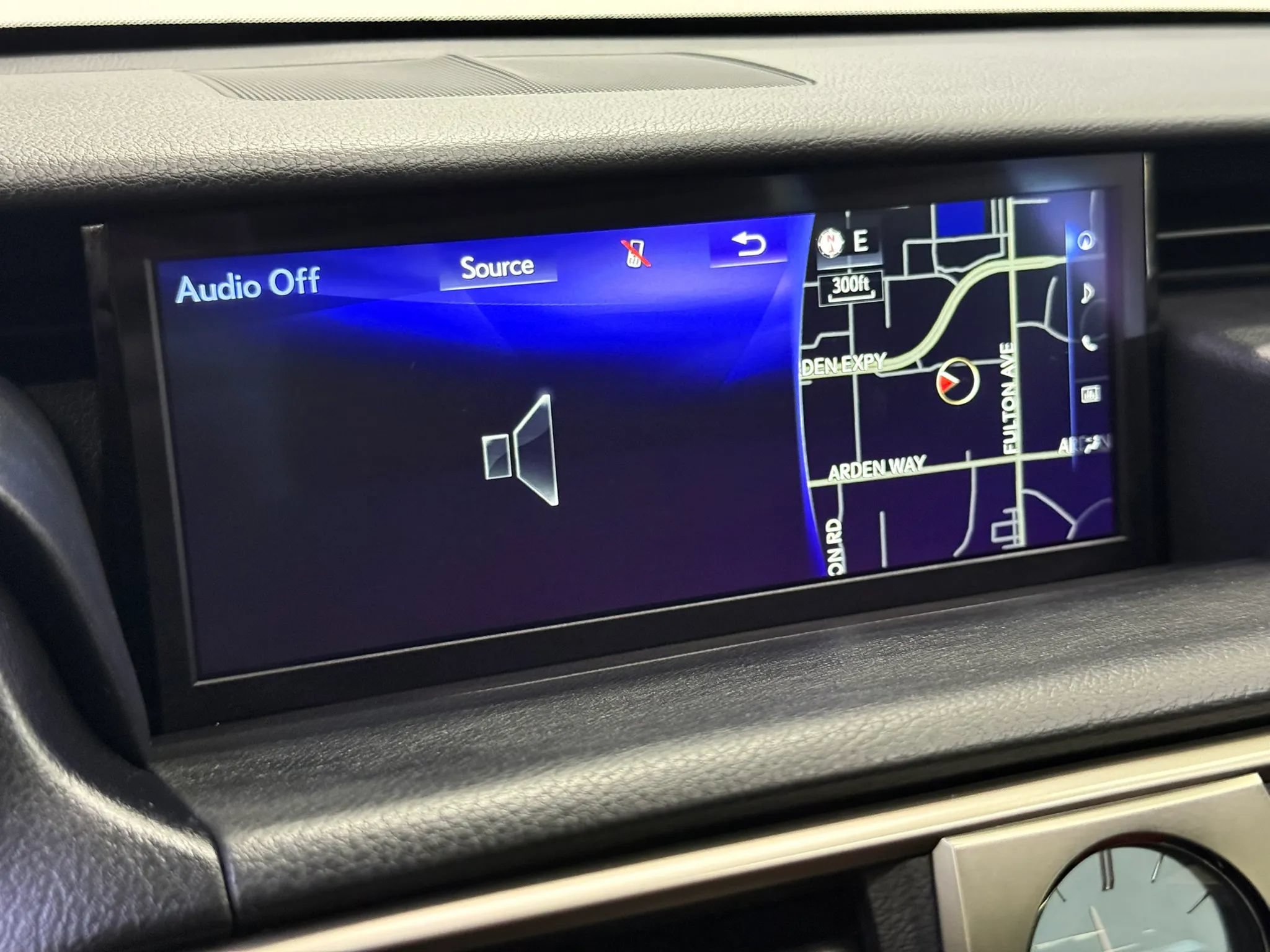 Used 2019 Lexus IS 350 F Sport w/ F Sport Package RWD image 19