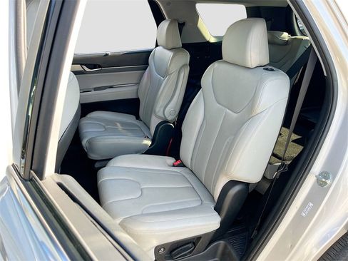 Used 2022 Hyundai Palisade SEL w/ Premium Package image 25