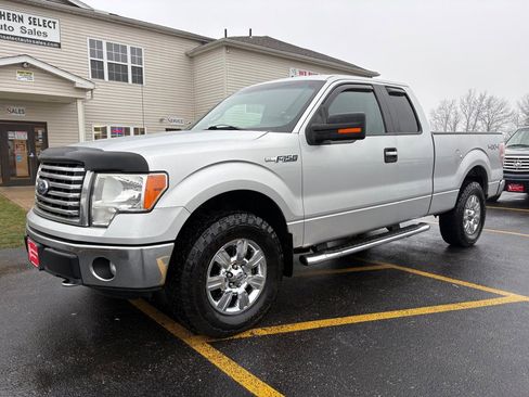 Used 2011 Ford F150 XLT w/ XLT Chrome Pkg image 2