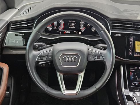 Used 2023 Audi Q8 Prestige AWD/4WD image 18