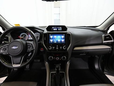 Used 2022 Subaru Forester Limited w/ Popular Package #3 image 2