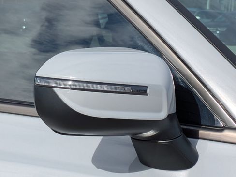 Used 2023 Kia Telluride EX X-Line image 12