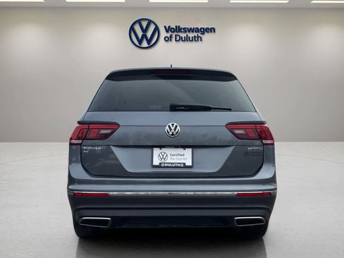Certified 2020 Volkswagen Tiguan SE image 4