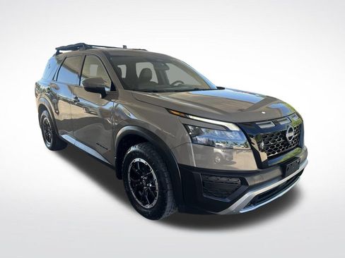 Certified 2023 Nissan Pathfinder Rock Creek AWD/4WD image 3
