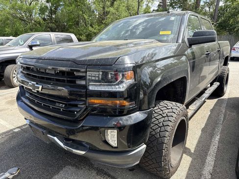 Used 2016 Chevrolet Silverado 1500 LT w/ Texas Edition image 2