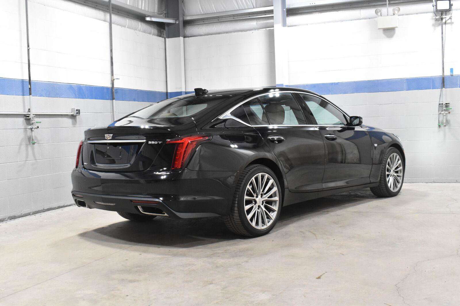Used 2022 Cadillac CT5 Premium Luxury AWD/4WD image 21