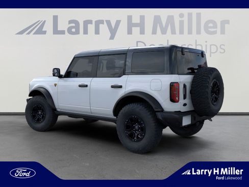 New 2025 Ford Bronco Badlands AWD/4WD image 4