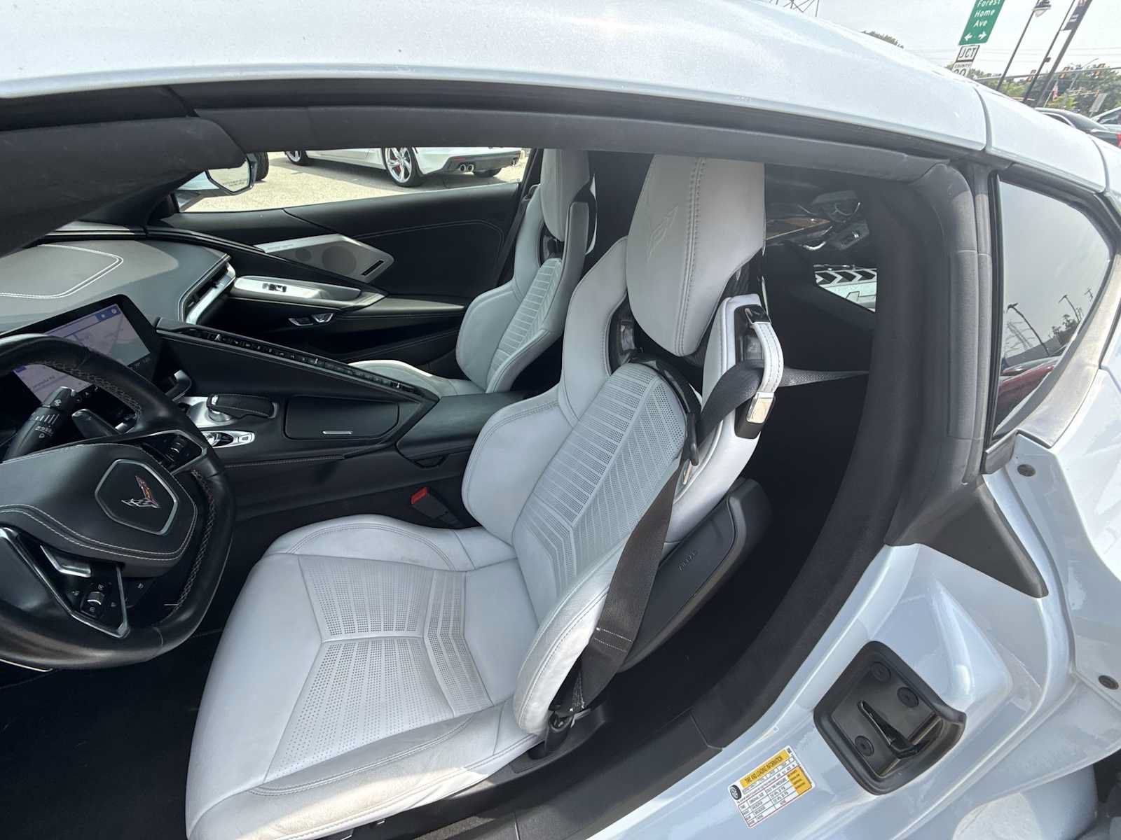 Certified 2021 Chevrolet Corvette Stingray Premium Cpe w/ Z51 Performance Package RWD image 25