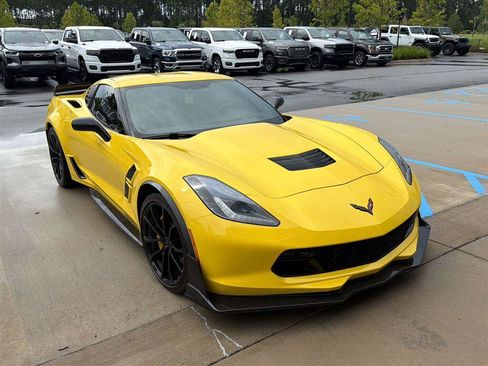 Used 2017 Chevrolet Corvette Grand Sport RWD image 3