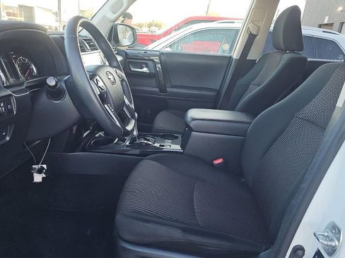 Used 2024 Toyota 4Runner TRD Off-Road image 5