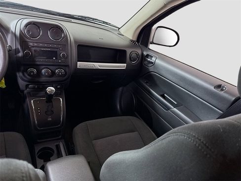 Used 2015 Jeep Compass Sport w/ Power Value Group image 12