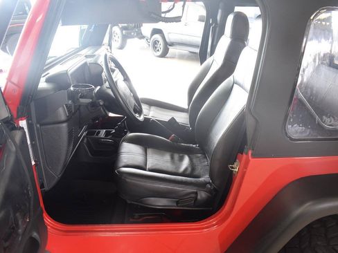 Used 2004 Jeep Wrangler SE AWD/4WD image 39