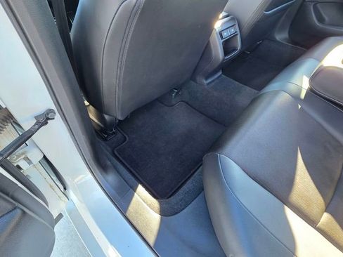 Used 2022 Honda Accord Sport image 19