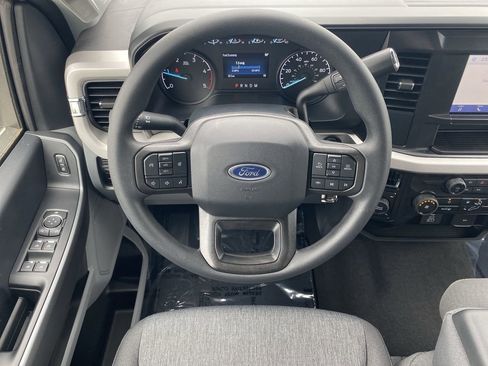 Used 2026 Ford F350 Lariat AWD/4WD image 13