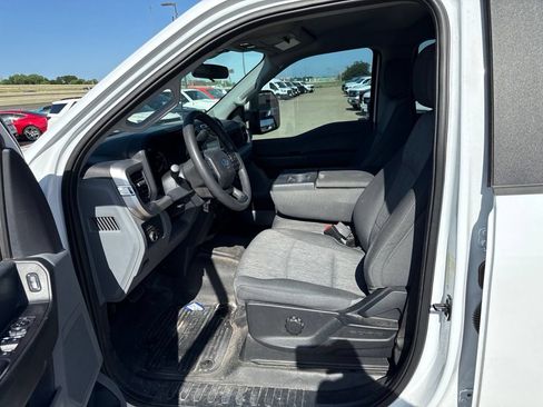 Used 2023 Ford F250 XL w/ FX4 Off-Road Package AWD/4WD image 19